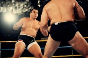 Artur Mariano vence Patrick Assalone (USA) em 18 segundos